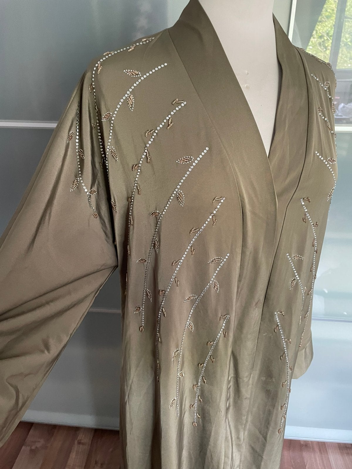 Prachtige abaya/kimono/marokkaanse jurk, Kleding | Dames, Ophalen of Verzenden, Zo goed als nieuw, Maat 38/40 (M), Onder de knie