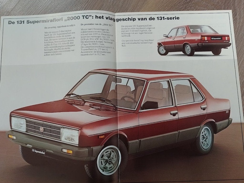 Fiat 131 Mirafiori autofolder 1982, Ophalen of Verzenden, Nieuw, Overige merken