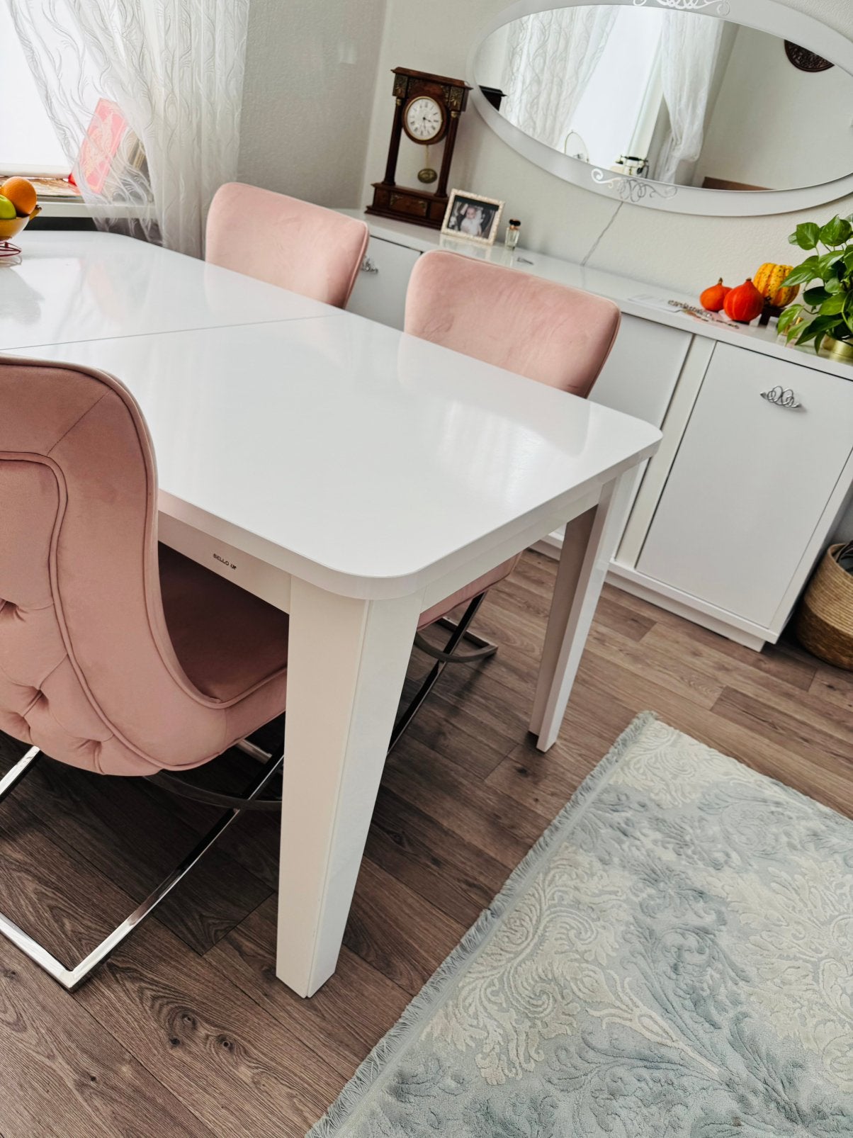 Eettafel en dressoir in goede staat, Ophalen of Verzenden, Zo goed als nieuw
