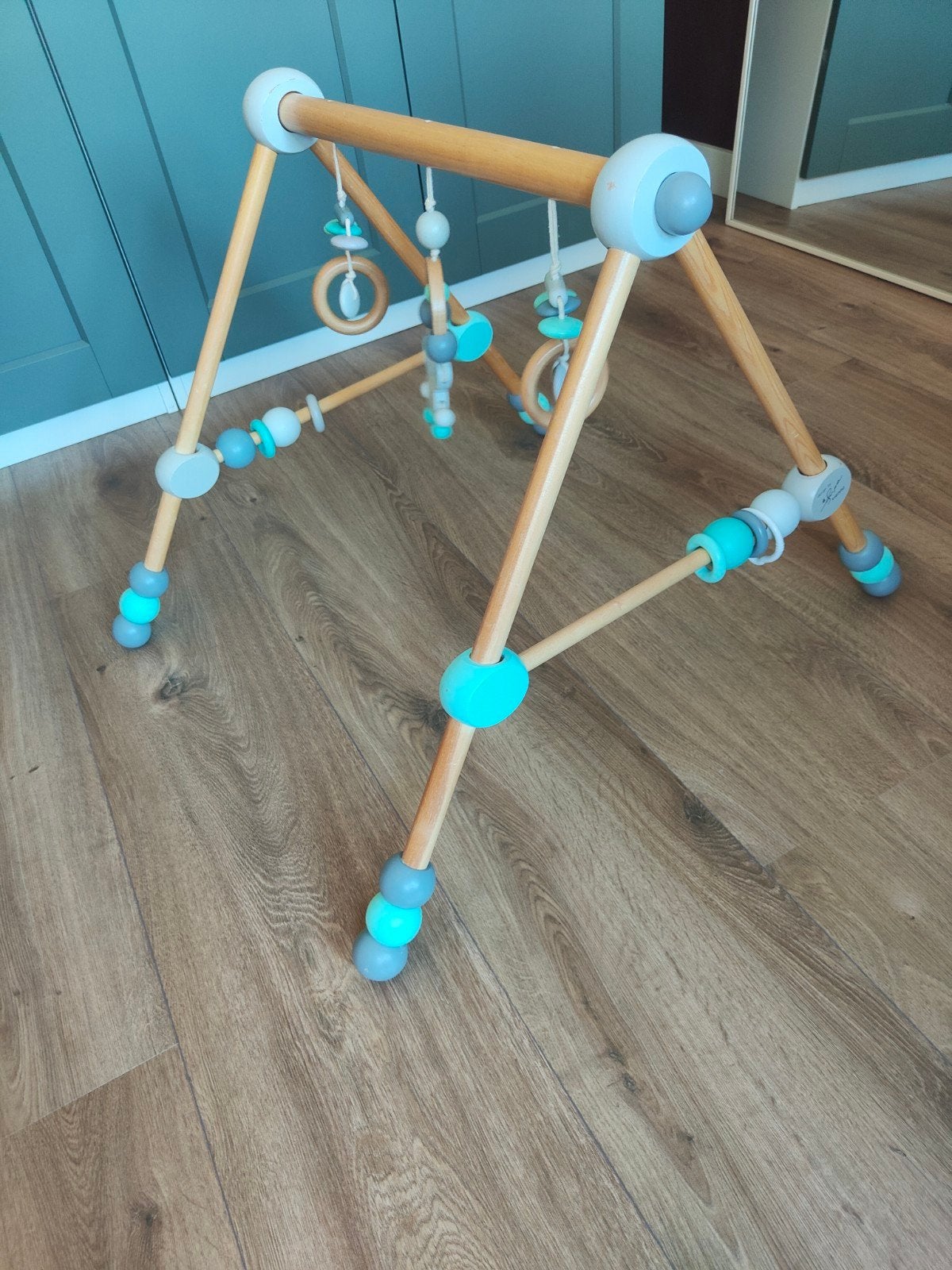 Babygym Houten Speelboog met Speeltjes Design by Gupa Vienna, Ophalen, Zo goed als nieuw, Babygym