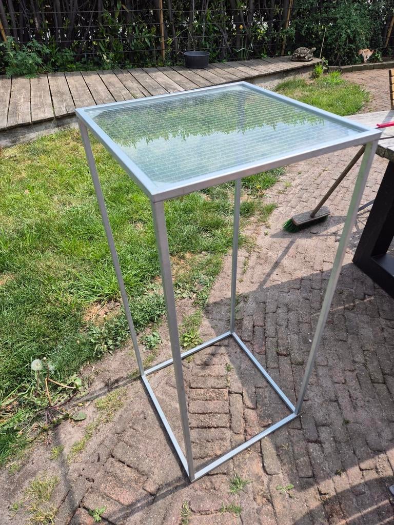 Bijzet tafel hoog straks design, Huis en Inrichting, Tafels | Bijzettafels, Ophalen, Minder dan 55 cm, Rechthoekig, Glas