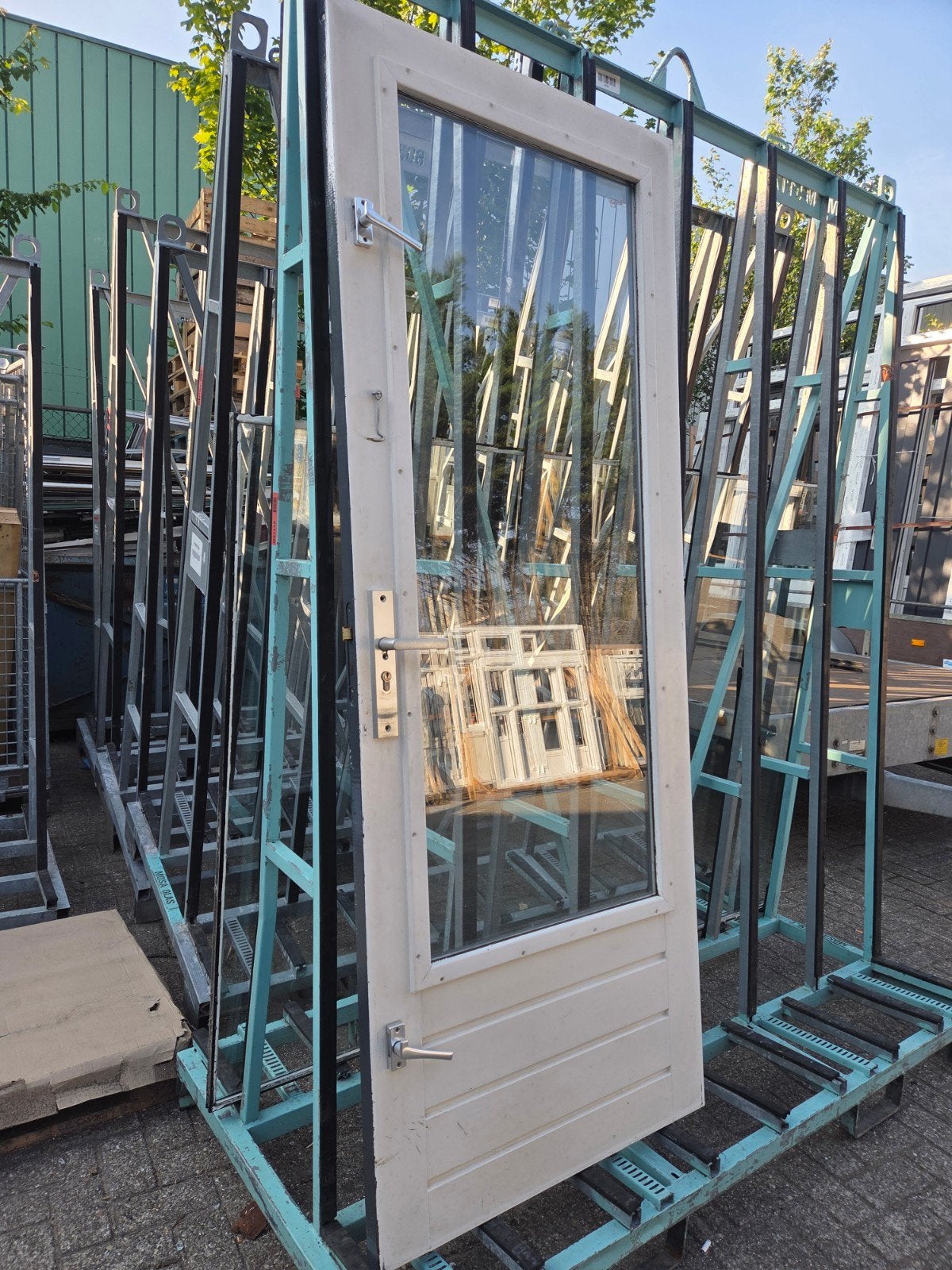 Houten deur met glas en beslag, Doe-het-zelf en Verbouw, Deuren en Horren, Gebruikt, 80 tot 100 cm, Ophalen of Verzenden, Buitendeur