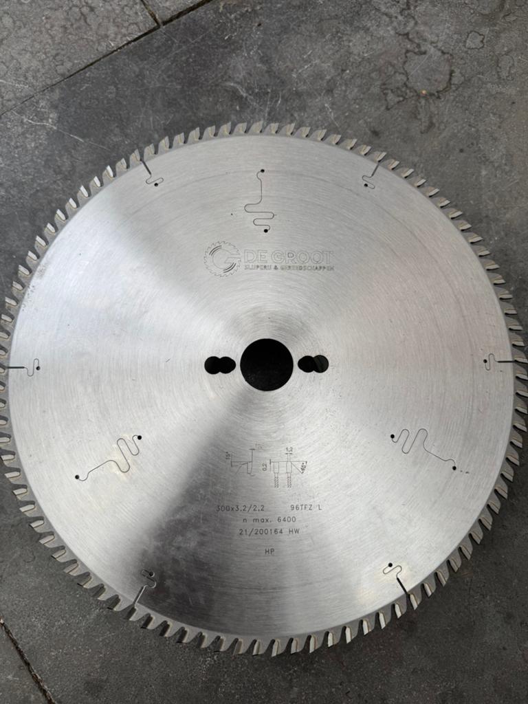 Zaagblad Nieuw in doos 300x3.2x30mm, Ophalen of Verzenden, Nieuw