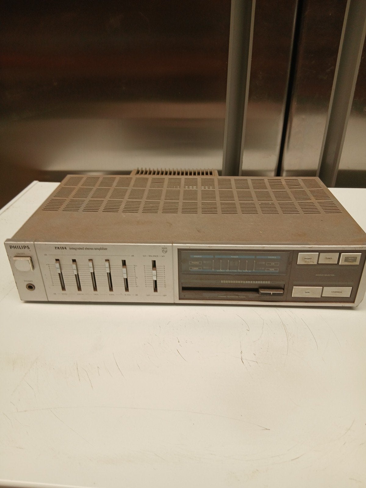 Philips FA154 Geïntegreerde Stereo Versterker, Philips, Ophalen of Verzenden, Niet gespecificeerd, Niet werkend