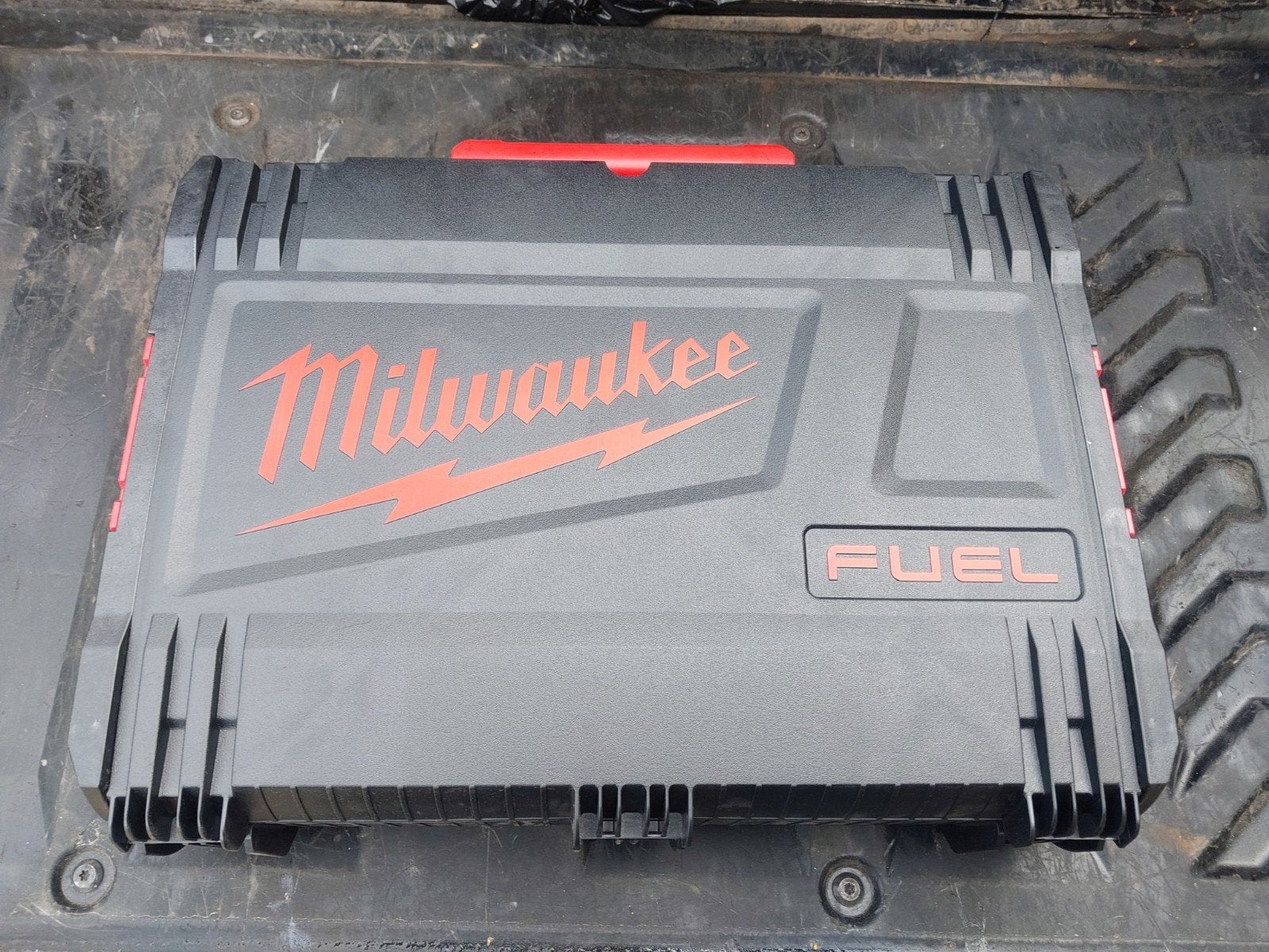 Nieuwe Milwaukee koffer, leeg, Ophalen, Nieuw