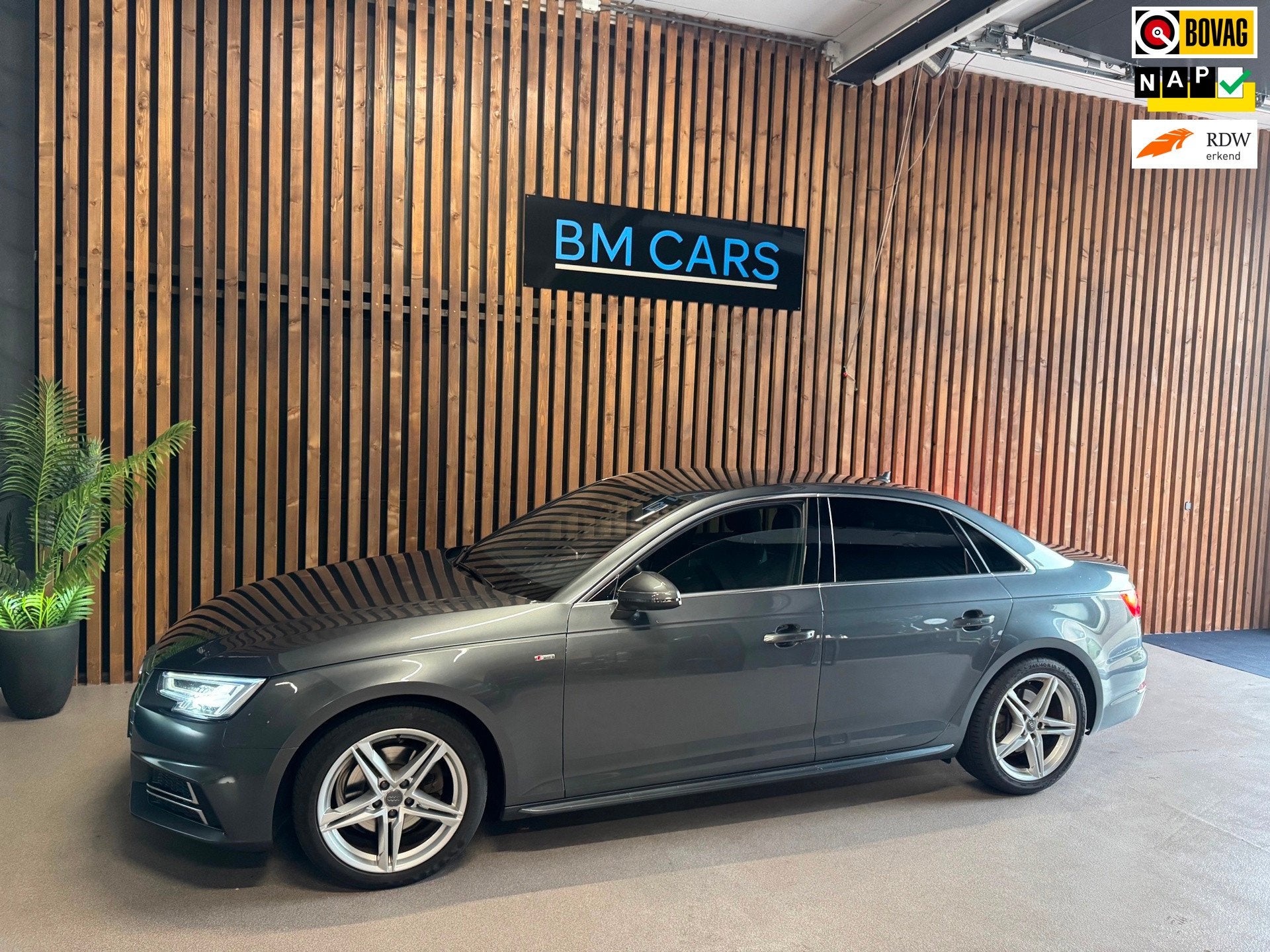 Audi A4 Limousine 1.4 TFSI Sport S-line Automaat,Camera, Auto's, Gebruikt, 150 pk, Origineel Nederlands, Sedan