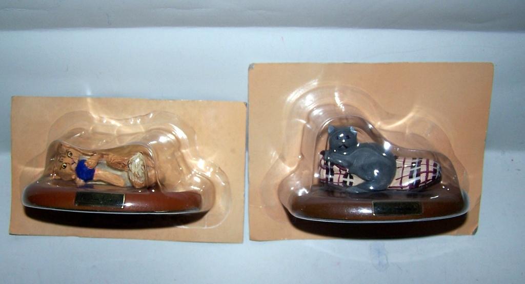 2 collectable kattenbeeldjes. Editions Atlas. Nieuw in ovp., Ophalen of Verzenden, Nieuw, Dier