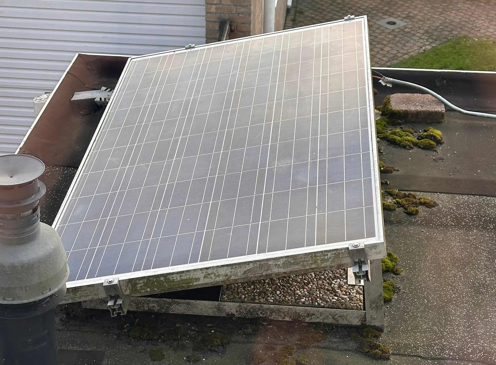 9 zonnepanelen 240 Wp + Sunny Boy omvormer (2.160 Wp), Doe-het-zelf en Verbouw, Ophalen, Gebruikt, Compleet systeem, 200 wattpiek of meer