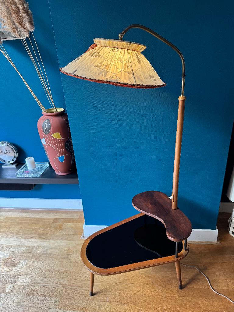 Jindrich Halabala lamp met tafeltje, jaren 50, Ophalen