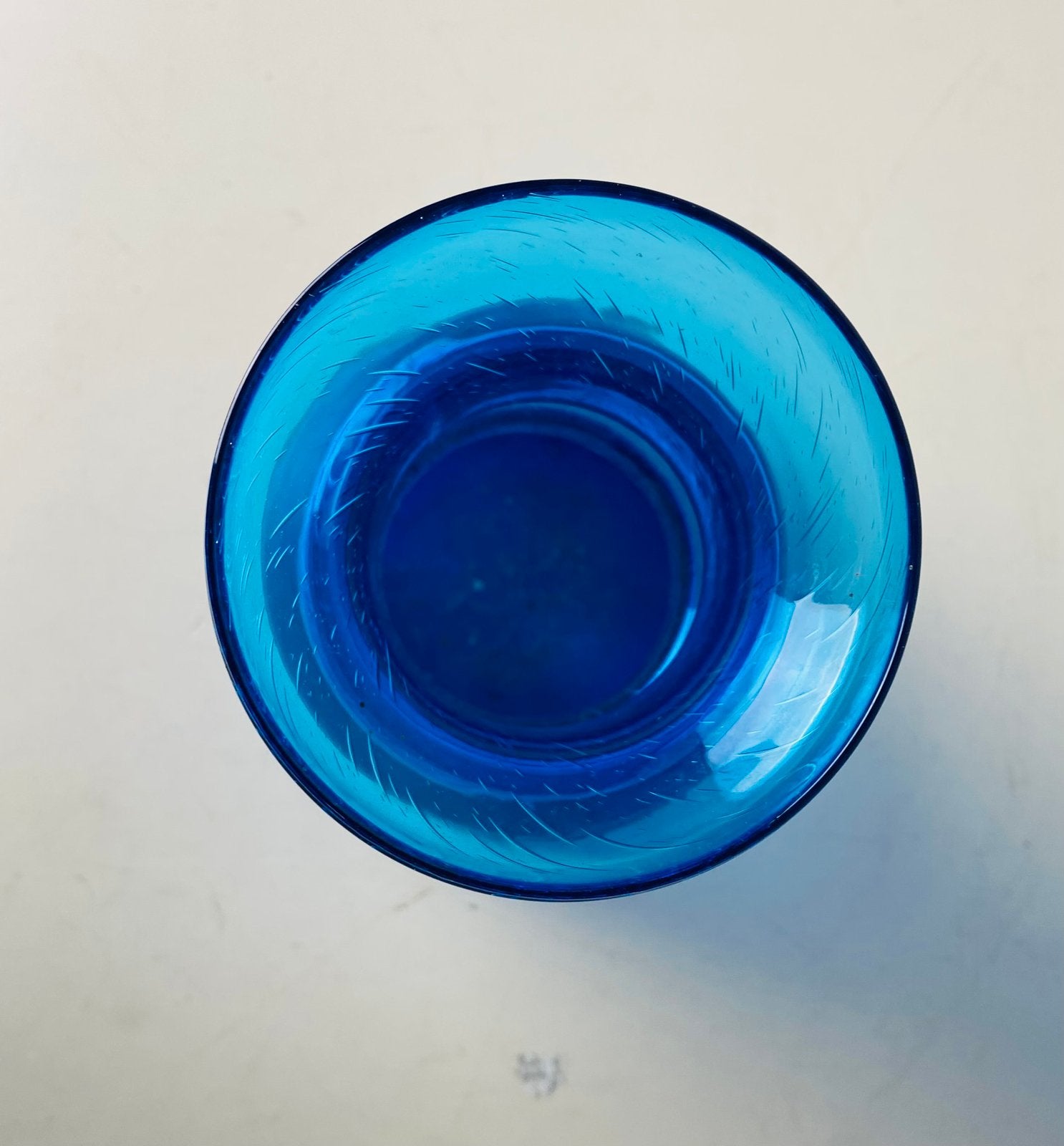 Blauw glazen vaas Royal Leerdam Kristalunie , jaren 70, Ophalen of Verzenden, Huis en Inrichting