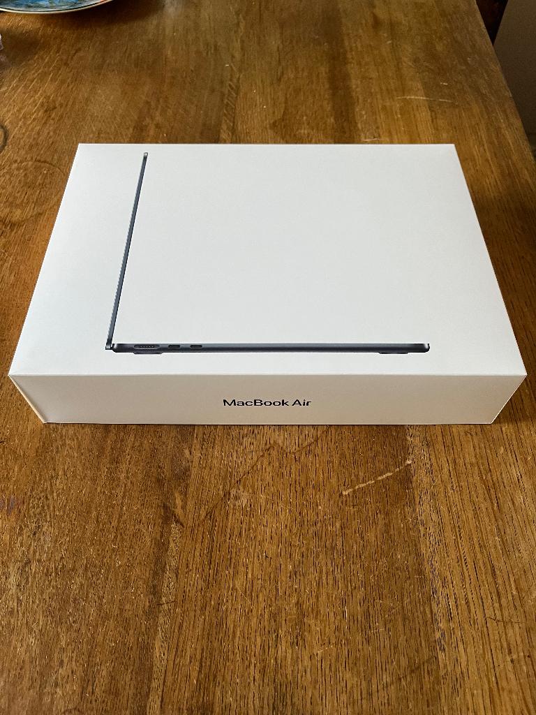 Lege doos MacBook 13 inch Air M3, Ophalen, Zo goed als nieuw, 13 inch, MacBook Air