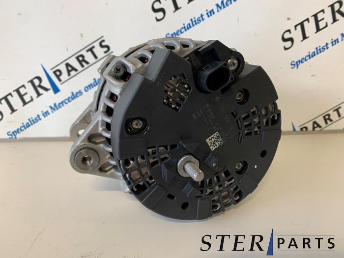 Dynamo van een Mercedes A-Klasse, -, Nieuw, Ophalen of Verzenden, -