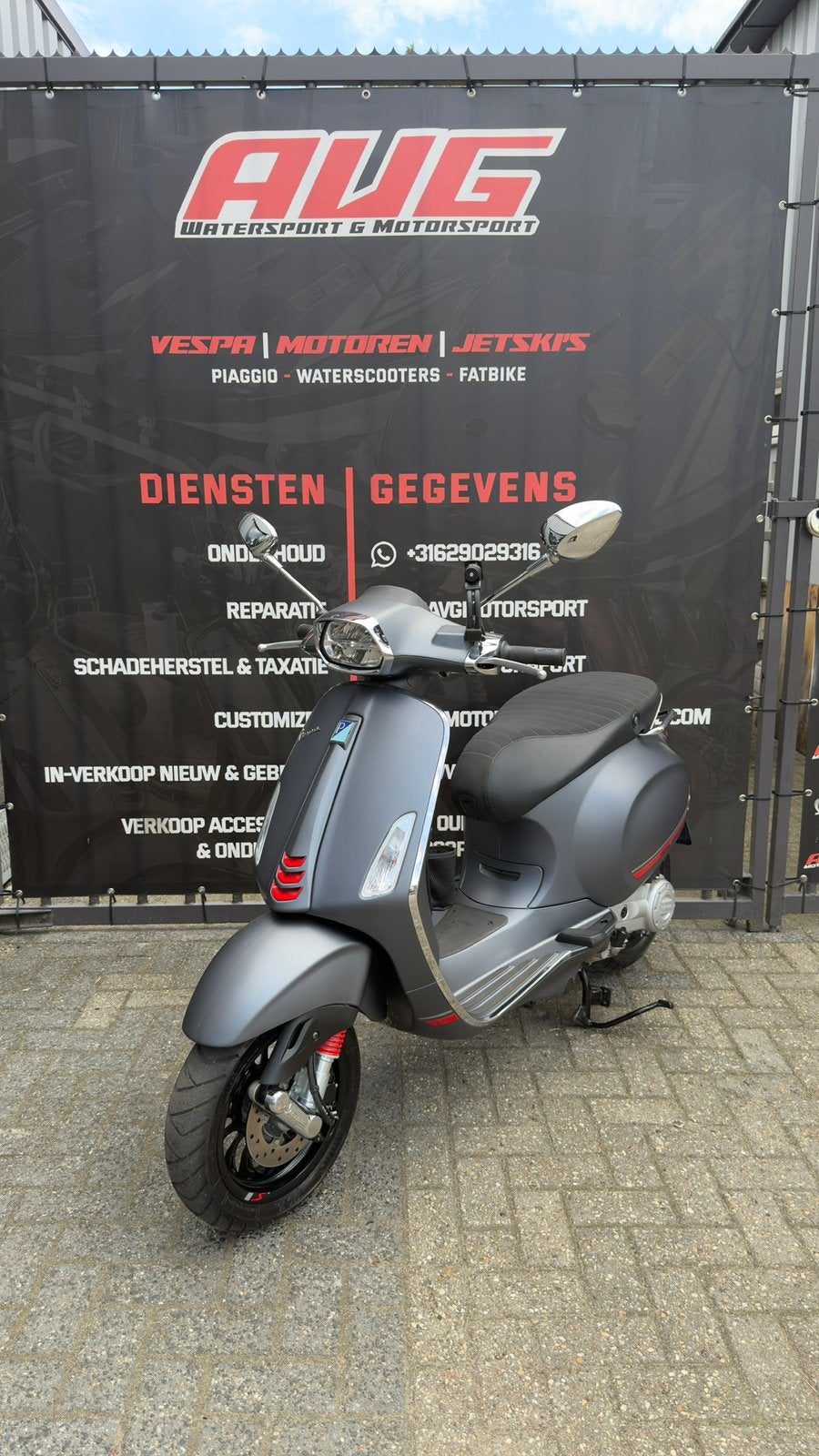 NIEUWSTAAT‼️ Vespa Sprint sport mat grijs 4-takt e5 injectie, Ophalen, Overige modellen, Zo goed als nieuw, Benzine