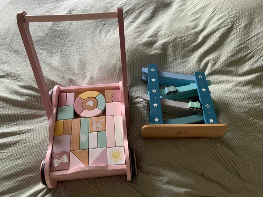 Little Dutch Houten Loopwagen met Blokken & Racebaan, Kinderen en Baby's, Speelgoed | Houten speelgoed, Ophalen of Verzenden, Zo goed als nieuw