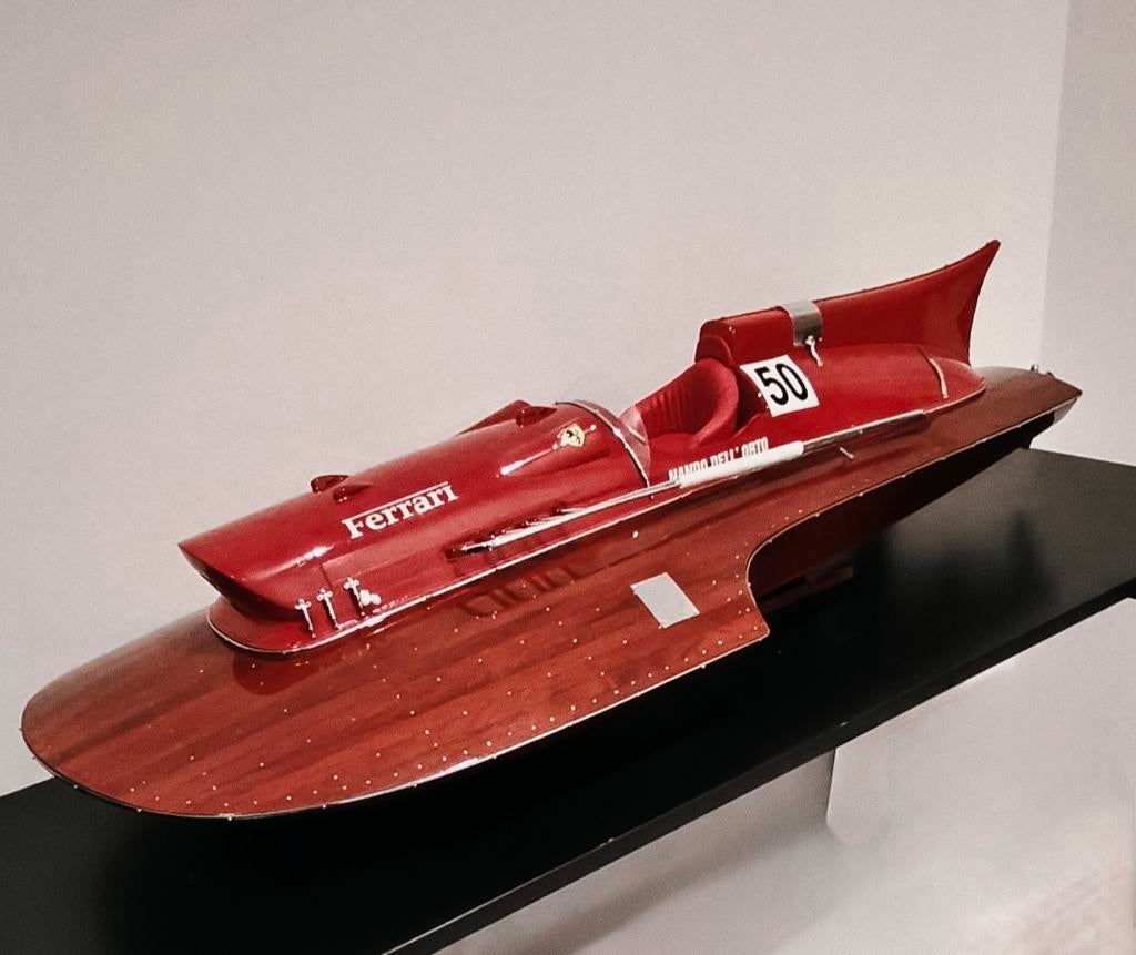 Ferrari Arno XI Hydroplane – schaal 1:8 – 75 cm uniek model, Hobby en Vrije tijd, Modelbouw | Boten en Schepen, Zo goed als nieuw