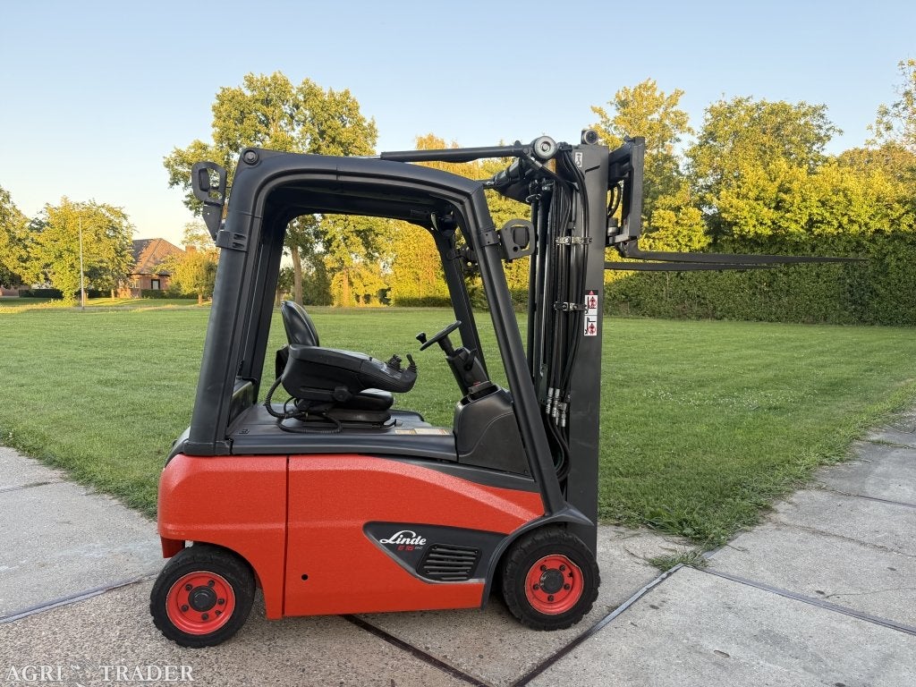 Linde 1600KG elektrisch triplo mast freelift Sideshift BJ201, Info@vanbeurdenheftrucks.nl, Linde, Heftruck, Ophalen of Verzenden