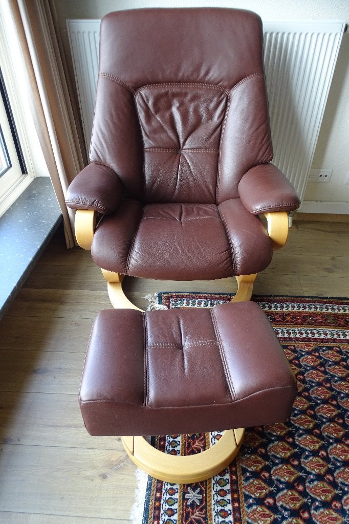 Stressless relaxfauteuil met hocker, Huis en Inrichting, Fauteuils, Ophalen, Gebruikt, Minder dan 75 cm, Leer