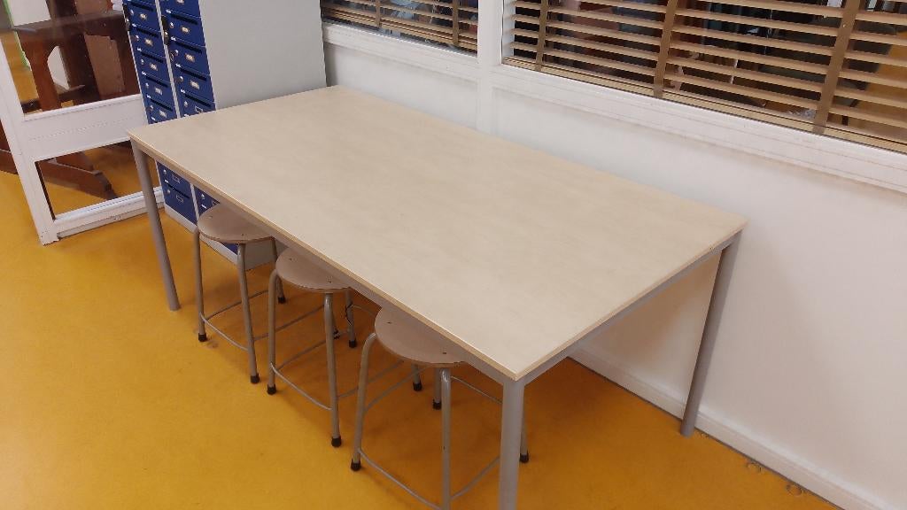 Vergader/kantine/kantoor/eettafel, Huis en Inrichting, Tafels | Eettafels, Ophalen, Vergader/modern, Grenenhout, Gebruikt