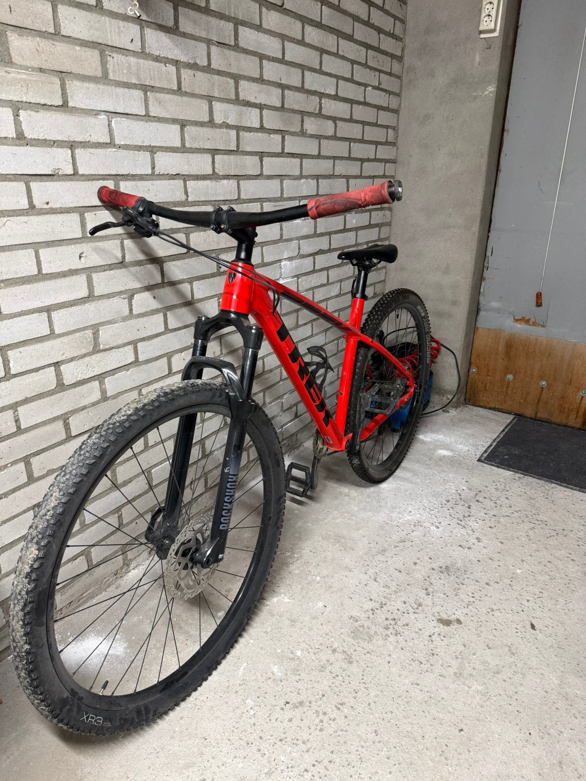 Moutenbike x caliber 8, Ophalen, Gebruikt, Schijfrem, Trek