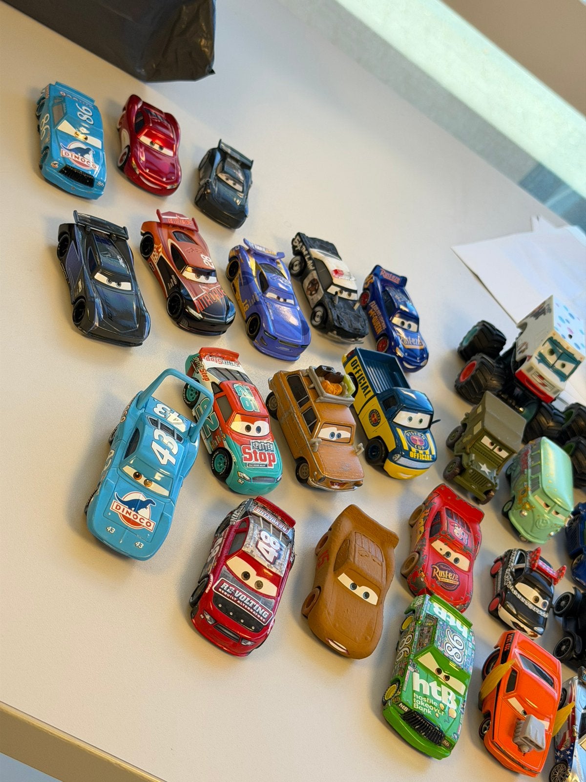 32x Disney Pixar Cars Mattel Modelauto’s Lot Verzameling, Ophalen of Verzenden, Zo goed als nieuw, H, H