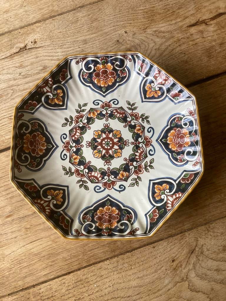 Antiek Makkum Wandbord - Handgeschilderd Octagonaal, Antiek en Kunst, Antiek | Wandborden en Tegels, Ophalen of Verzenden