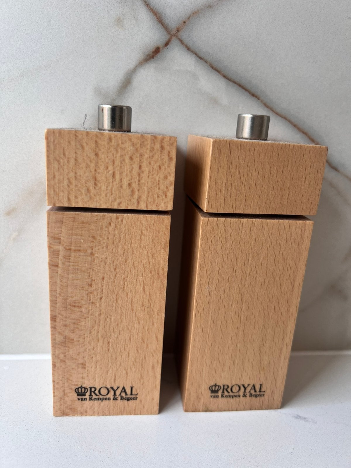 ROYAL VAN KEMPEN & BEGEER ZOUT EN PEPER MOLEN SET HOUT, Overige typen, Hout, Ophalen of Verzenden, Zo goed als nieuw