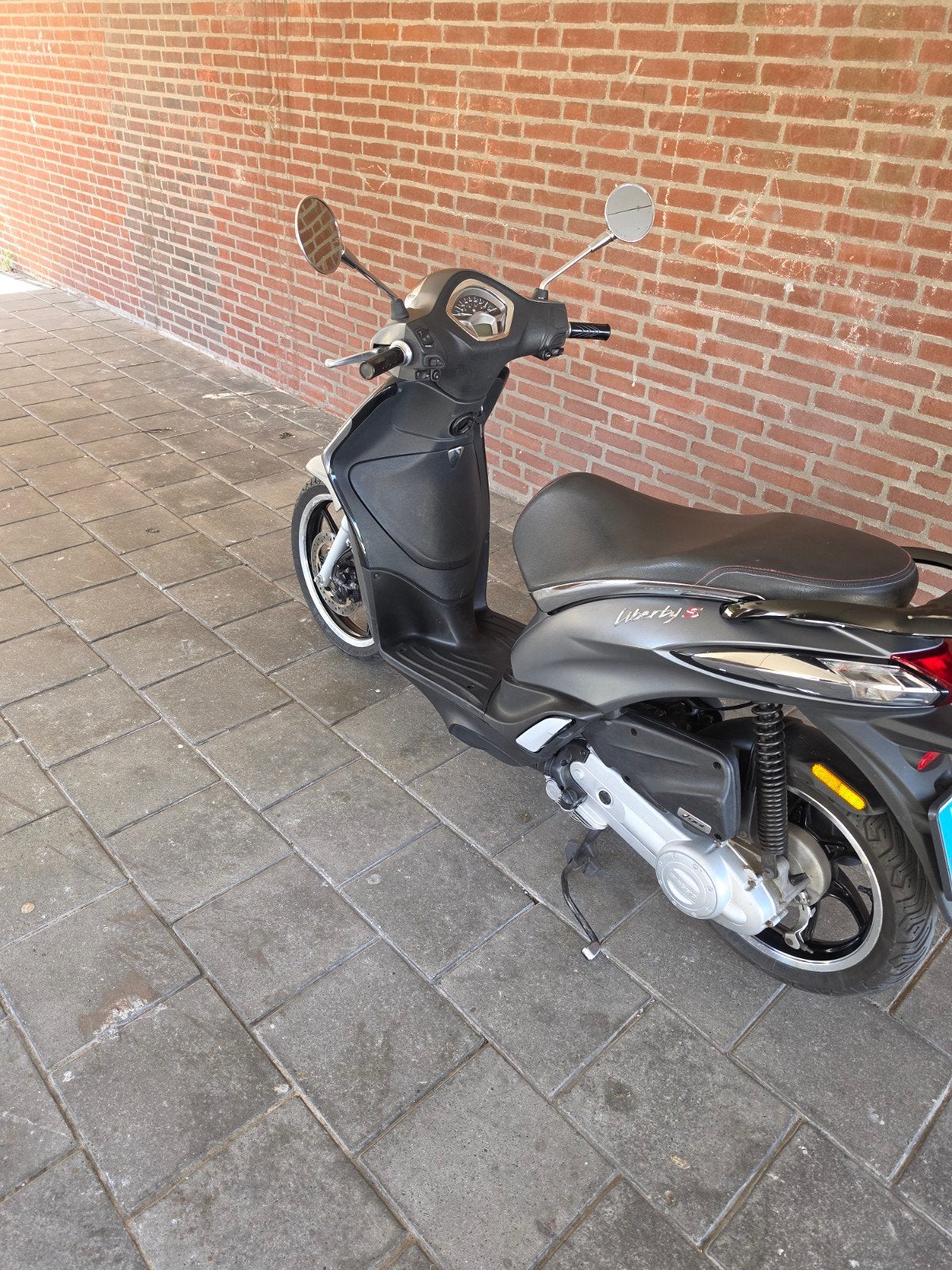 Piaggio Liberty S - Zo goed als nieuw, Fietsen en Brommers, Ophalen, Overige modellen, Zo goed als nieuw, Benzine
