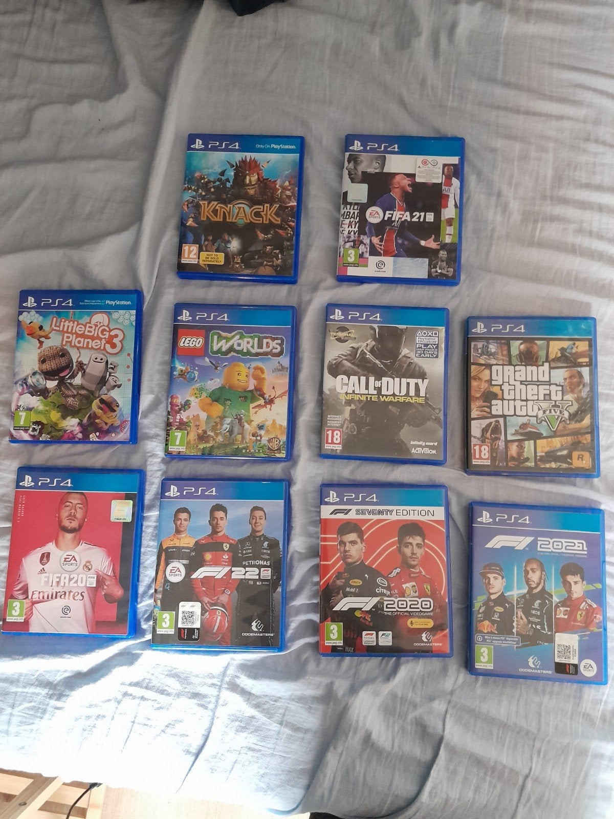 Mooie set van 10 PS4 Games (o.a. GTA V, Lego, F1, Call of Du, Spelcomputers en Games, Racen en Vliegen, Ophalen of Verzenden, Zo goed als nieuw