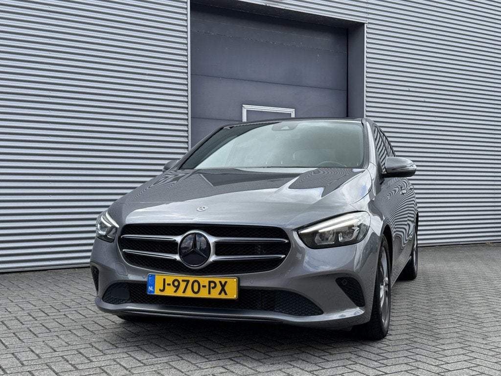 Mercedes-Benz B-Klasse 180 Advantage I Aut. I Leder I Carpla, 136 pk, Gebruikt, 4 cilinders, 700 kg