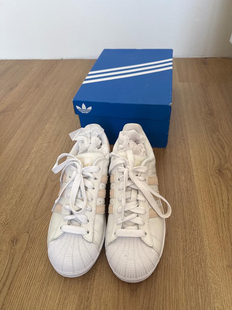 Sneakers, Wit, Ophalen of Verzenden, Adidas superstar, Sneakers of Gympen