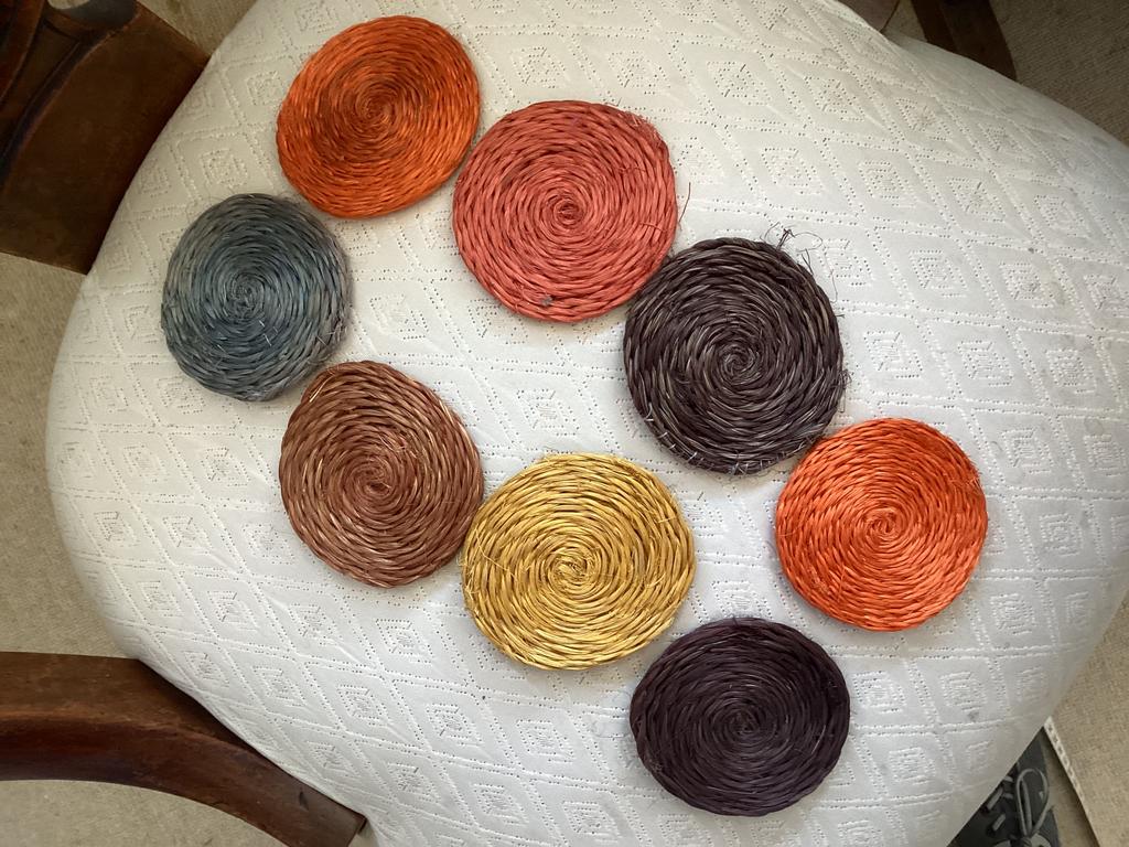 Retro onderzetters  Riet // 8x handwerk, Huis en Inrichting, Woonaccessoires | Onderzetters, Ophalen of Verzenden, Zo goed als nieuw