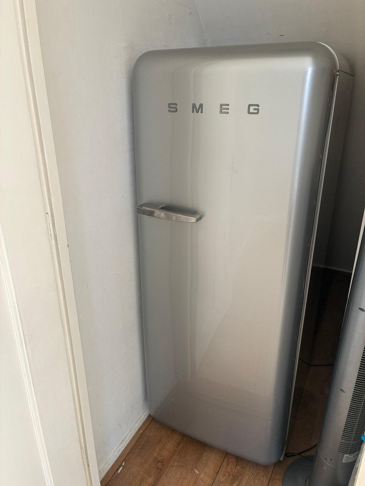 SMEG FAB28RSV6 RETRO KOELKAST, 200 liter of meer, 60 cm of meer, Zo goed als nieuw, 160 cm of meer