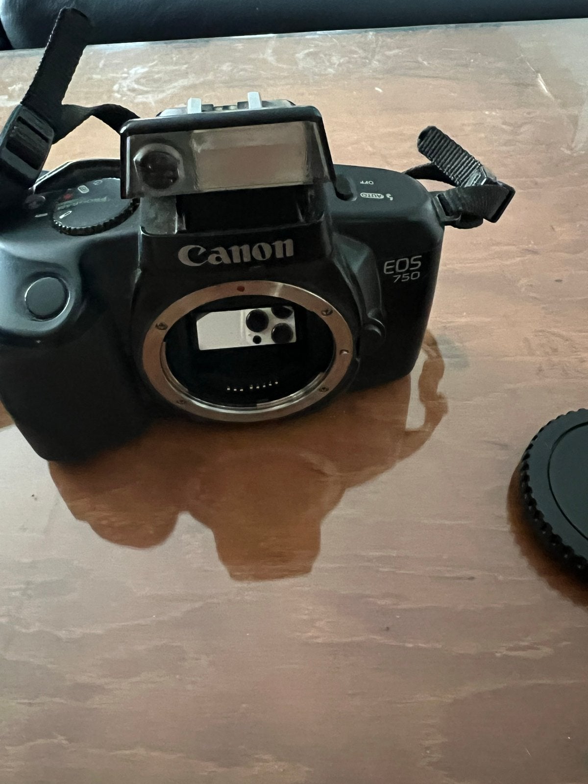 Canon EOS 750 spiegelreflexcamera, Ophalen of Verzenden, Gebruikt, Spiegelreflex, Canon
