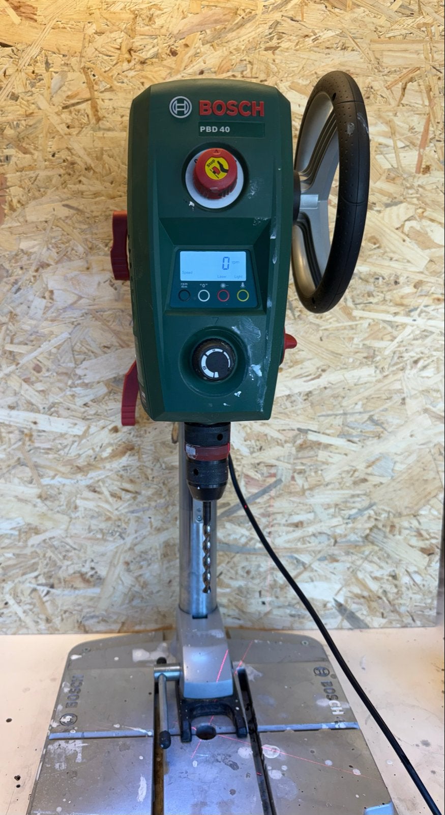 Bosch PBD 40 Kolomboormachine - Tafelmodel, Ophalen, Variabele snelheid, Kolomboormachine, Gebruikt