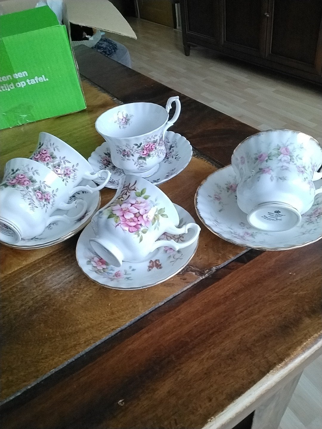Royal Albert kopjes - 2 herenkopjes inbegrepen, Ophalen, Klassiek, Nieuw, Kop(pen) en/of Schotel(s)