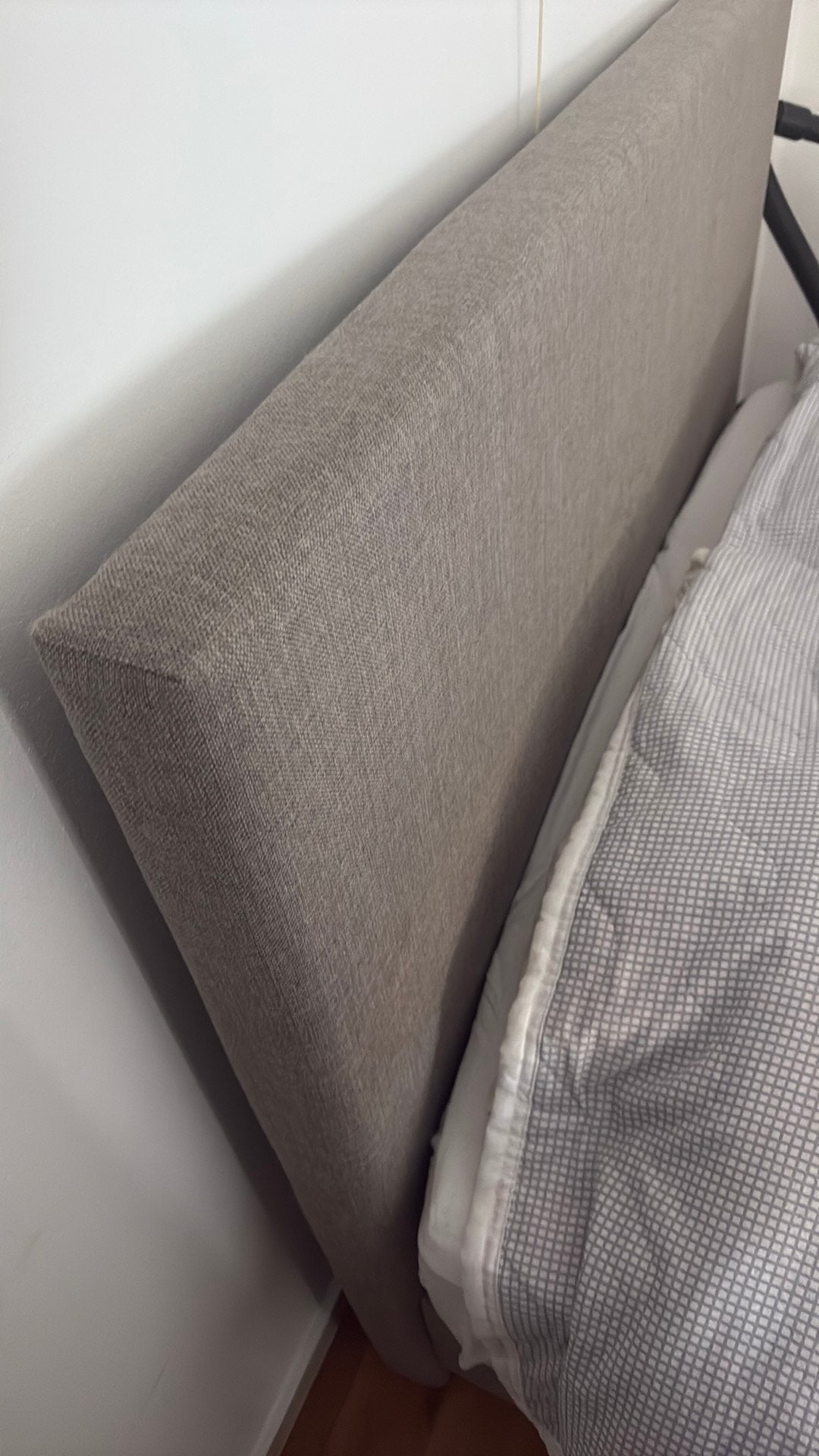 Grijze boxspring te koop!! Moet met spoed weg., Ophalen, Tweepersoons, Zo goed als nieuw, 160 cm