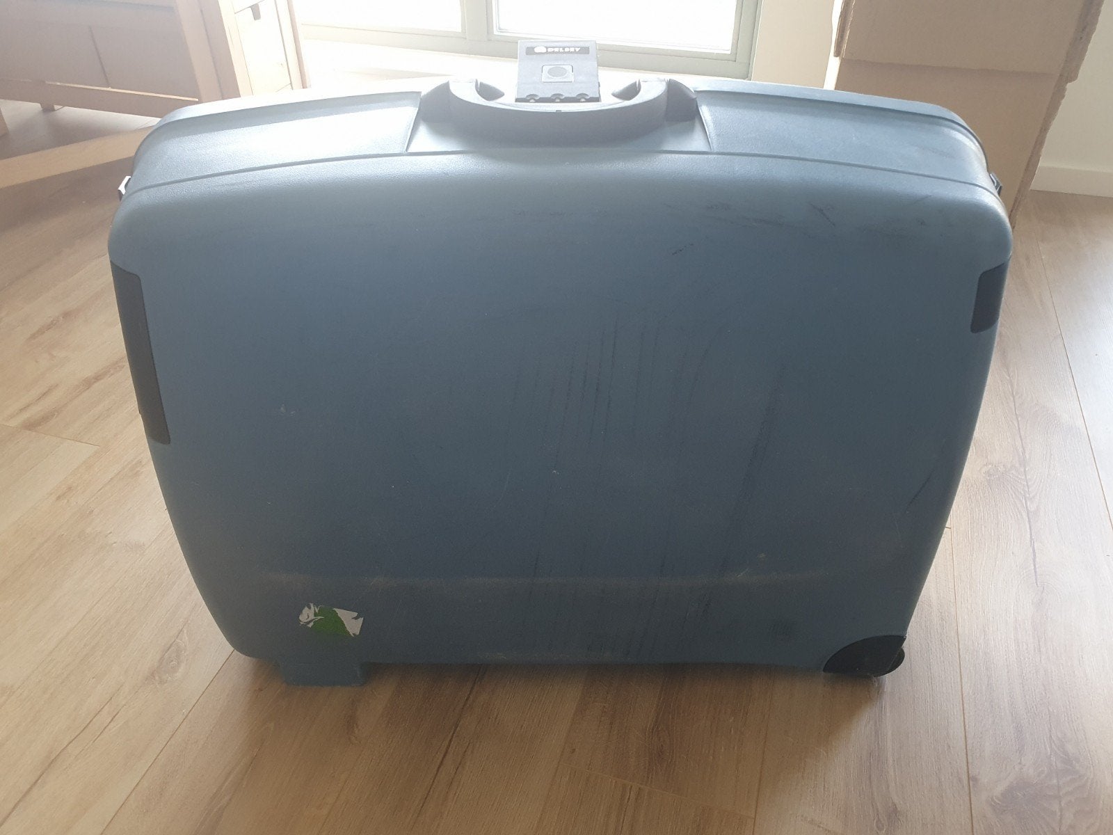 GRATIS Delsey koffer, Ophalen, Gebruikt, Hard kunststof