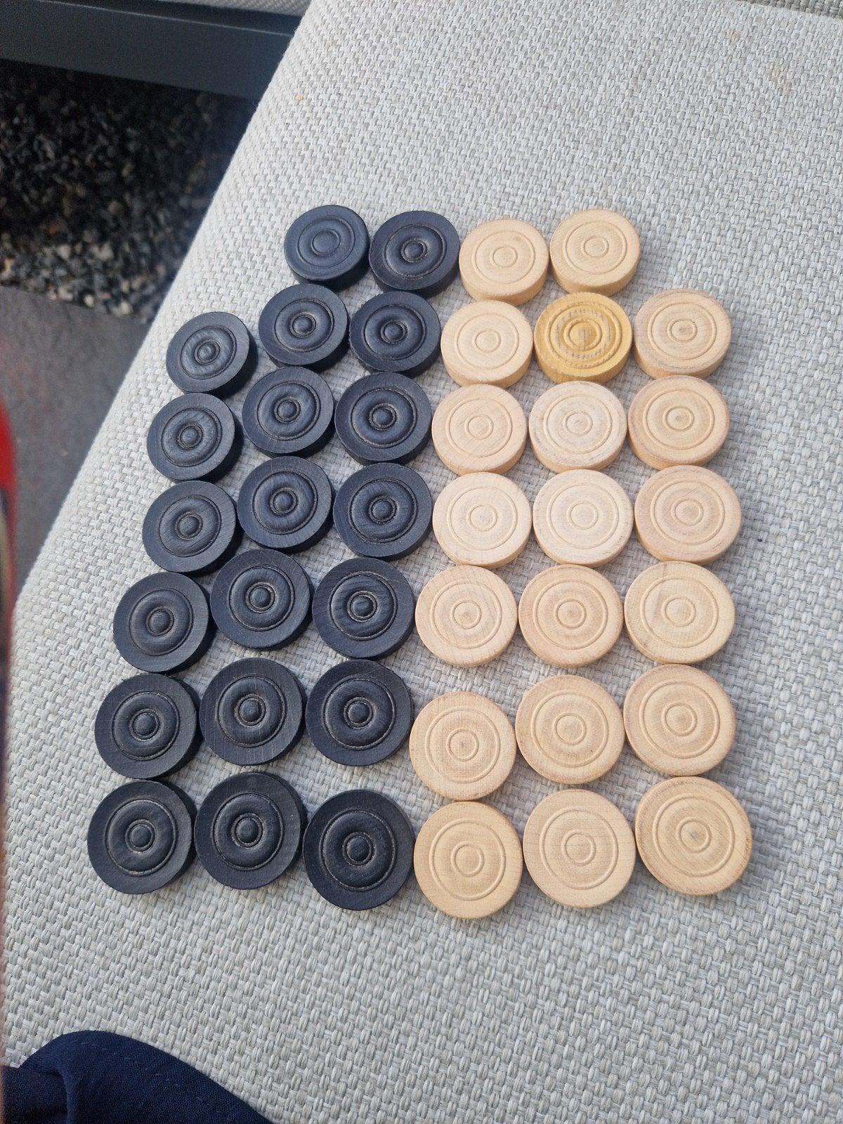 Houten Damstenen - Zwart en Naturel, Hobby en Vrije tijd, Gezelschapsspellen | Bordspellen, Een of twee spelers, Ophalen of Verzenden