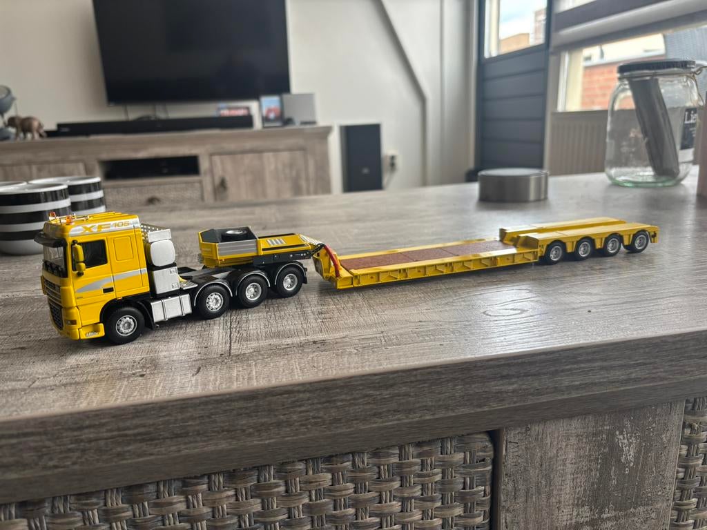 DAF XF 105 SPACE CAB 8x4 NOOTEBOOM EURO 4, Ophalen of Verzenden, Nieuw, Bus of Vrachtwagen, Wsi