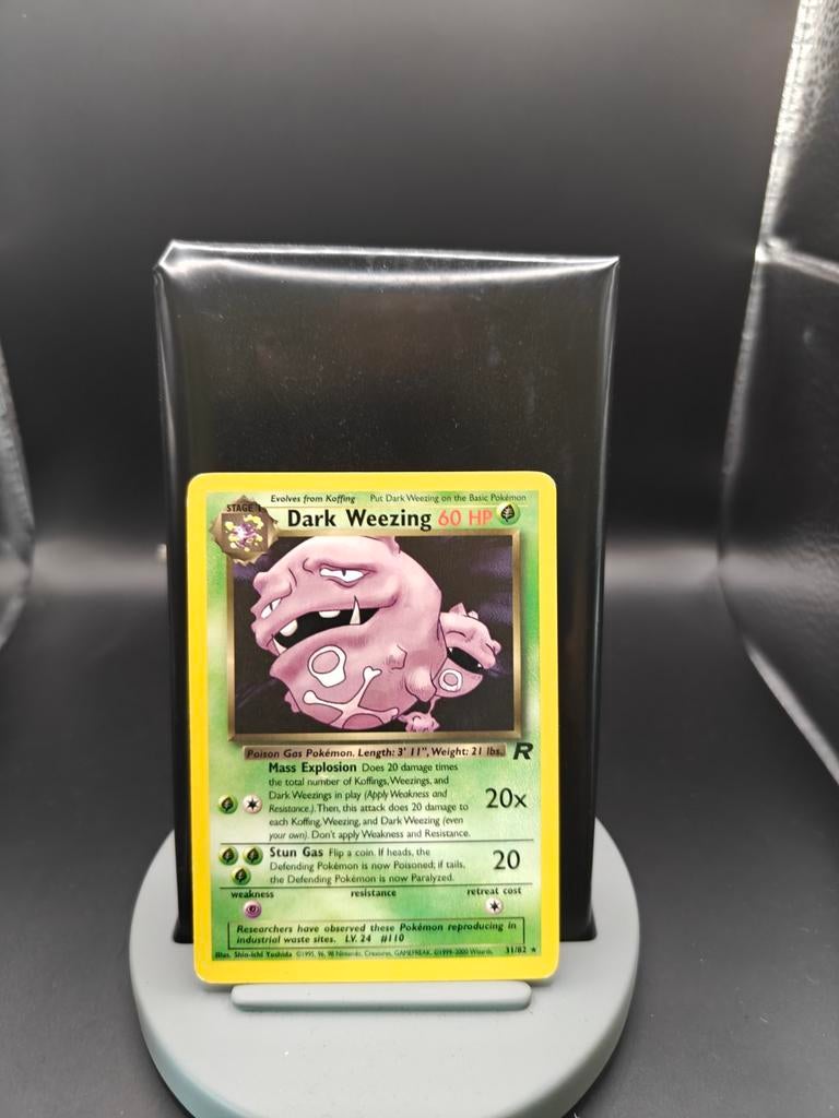 Dark Weezing 31/82 Team Rocket - Pokemon Kaart - Good, Ophalen of Verzenden, Zo goed als nieuw, Losse kaart, Foil
