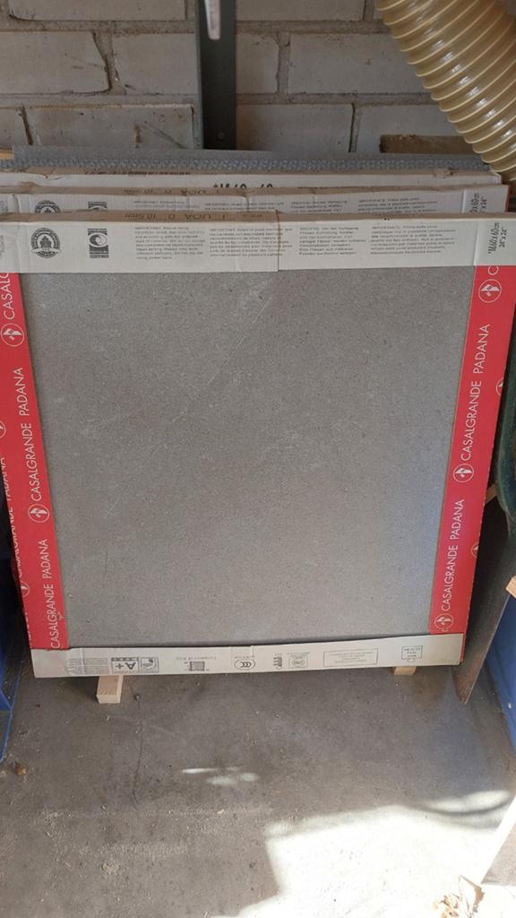 Nieuwe grijze vloertegels 60x60 cm, Ophalen, 60 cm of meer, Nieuw, 5 tot 10 m²
