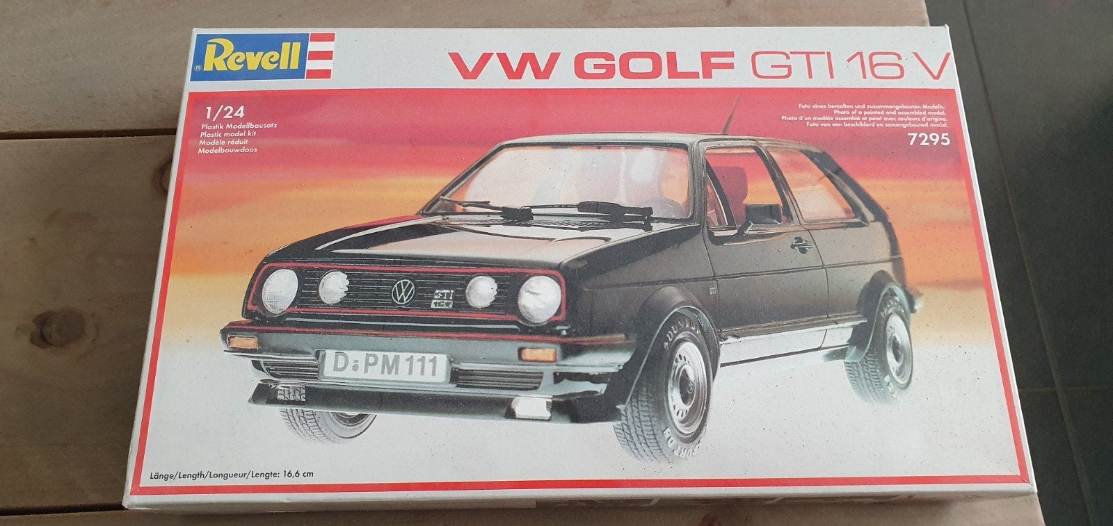 Aangeboden Revell bouwmodel Golf GTI 16V, Auto, Revell, Groter dan 1:32, Nieuw