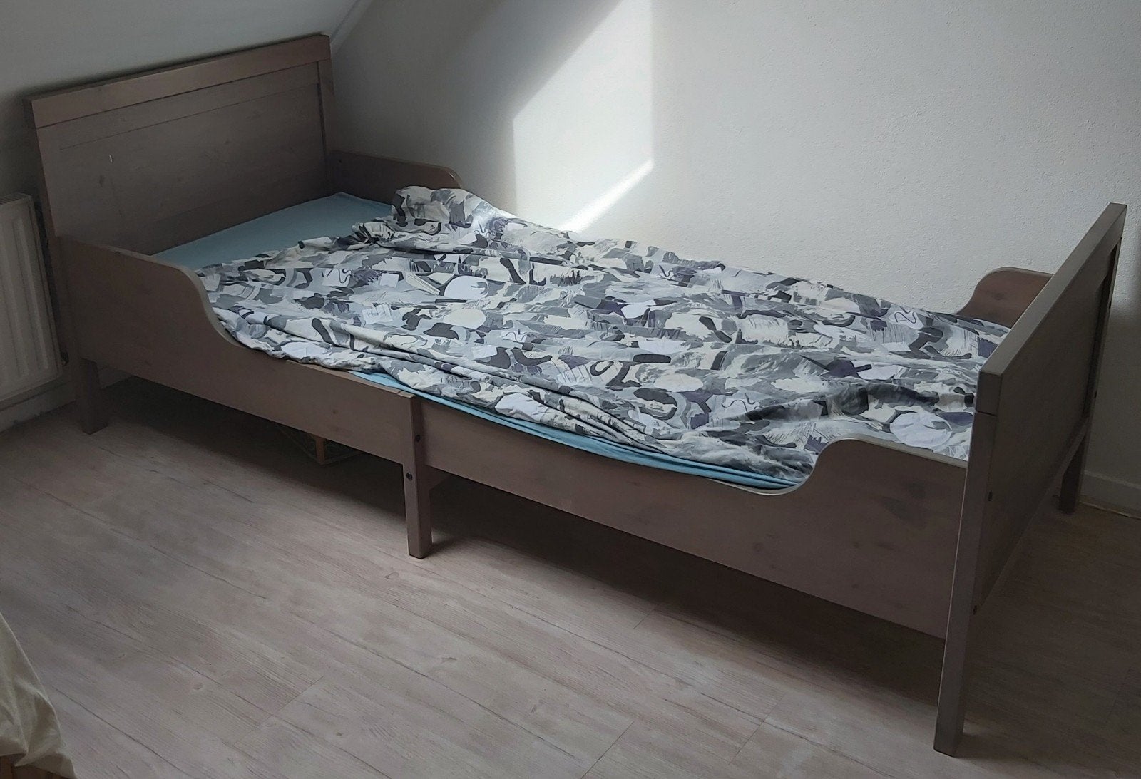 IKEA Sundvik kinderbed/juniorbed met lattenbodem, Ophalen of Verzenden, 80 cm, 200 cm, Hout