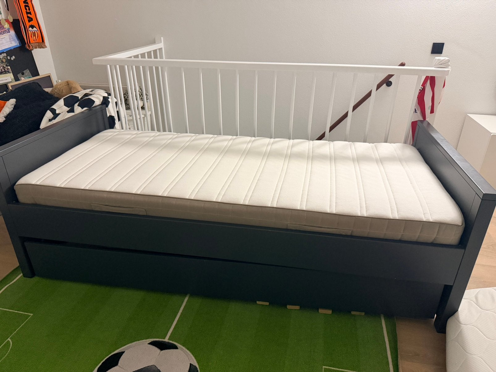 Bed Bopita Jonne met onderbed of lade - antraciet, Ophalen, 85 tot 100 cm, Zo goed als nieuw, Matras