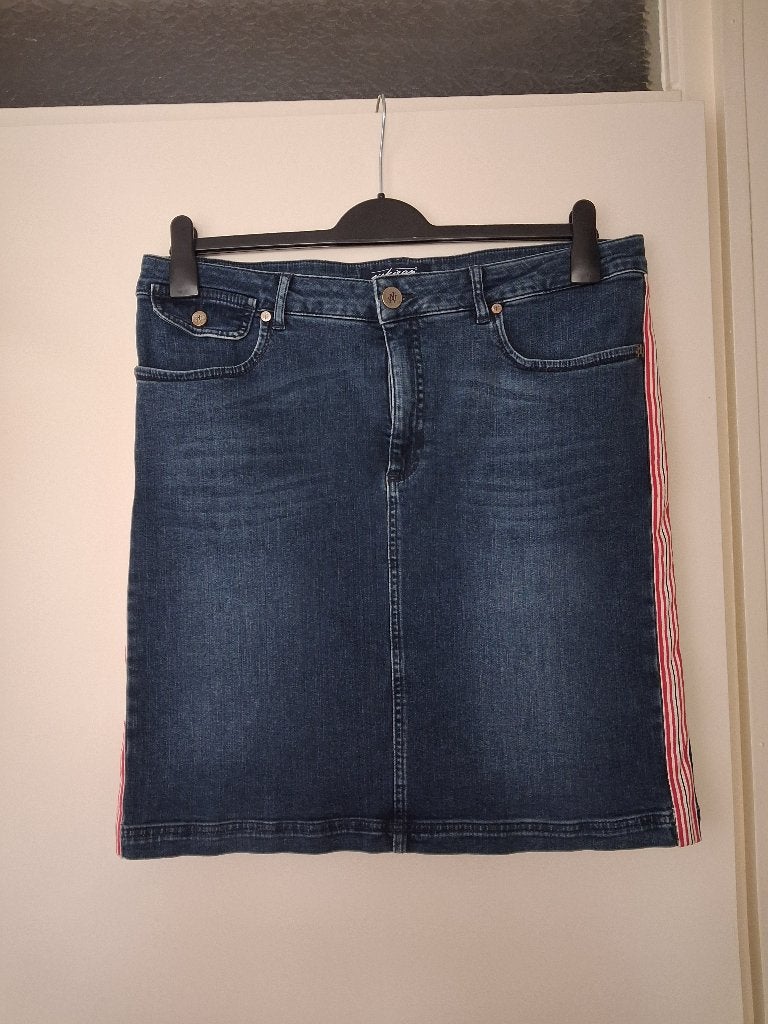 Jeans rok, Ophalen, Blauw, Maat 42/44 (L), Gedragen