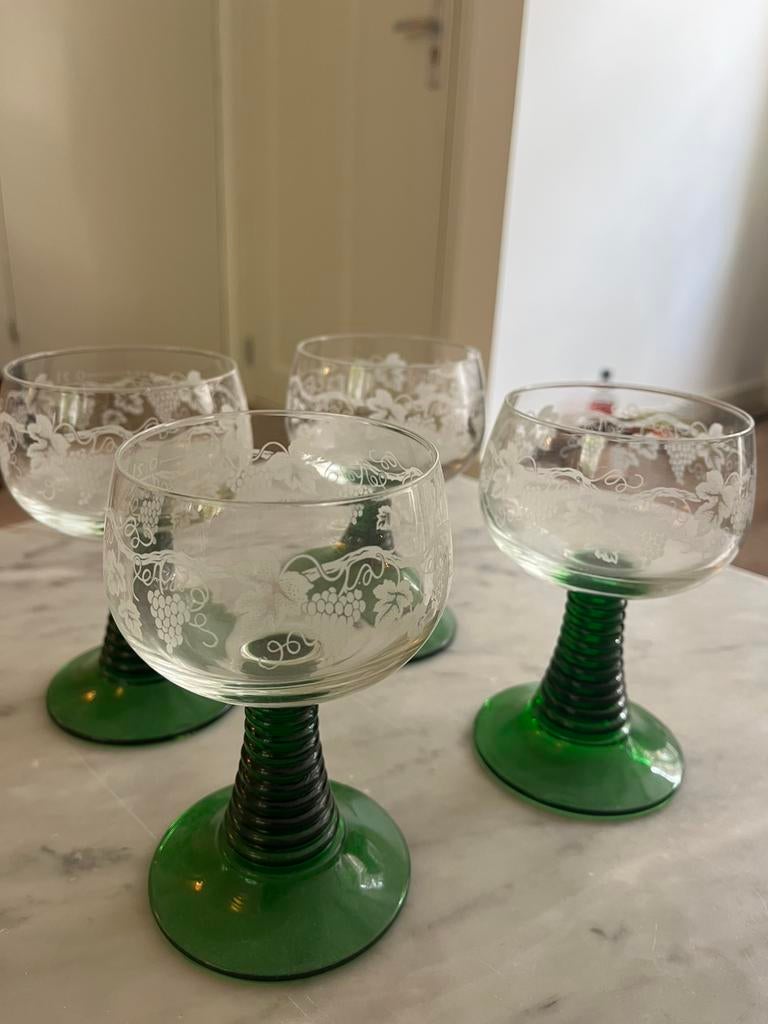 Groene wijnglazen 4x, Verzamelen, Glas en Borrelglaasjes, Ophalen, Gebruikt, Overige typen