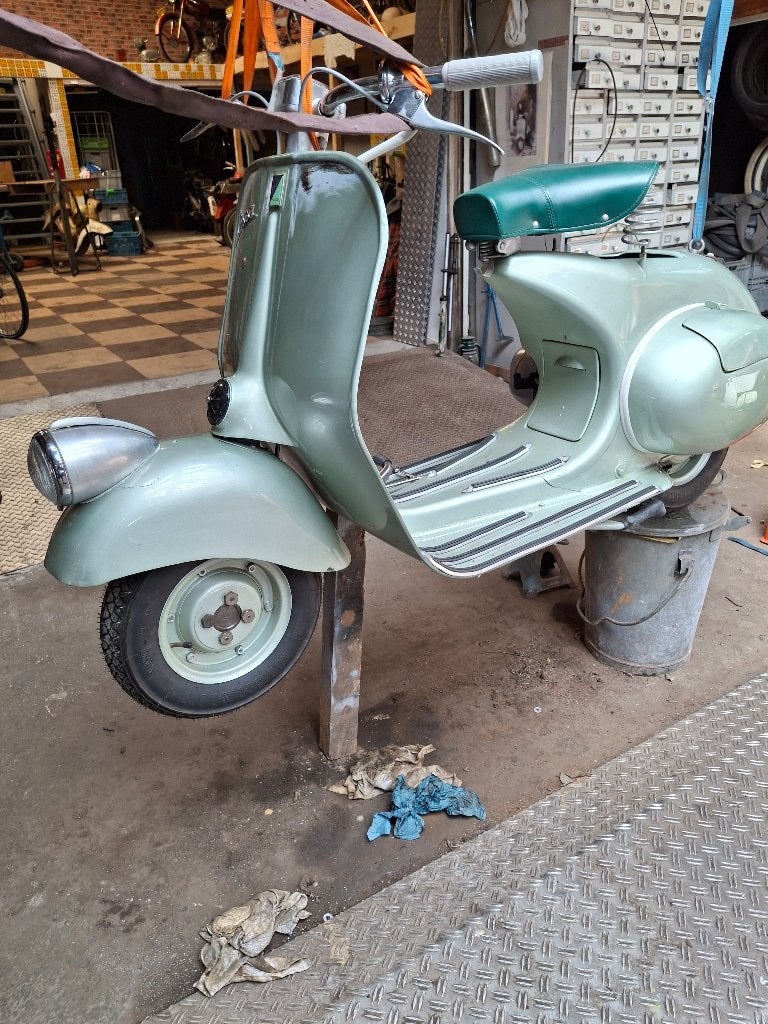Alles gezocht over heel oude Vespa, Ophalen of Verzenden