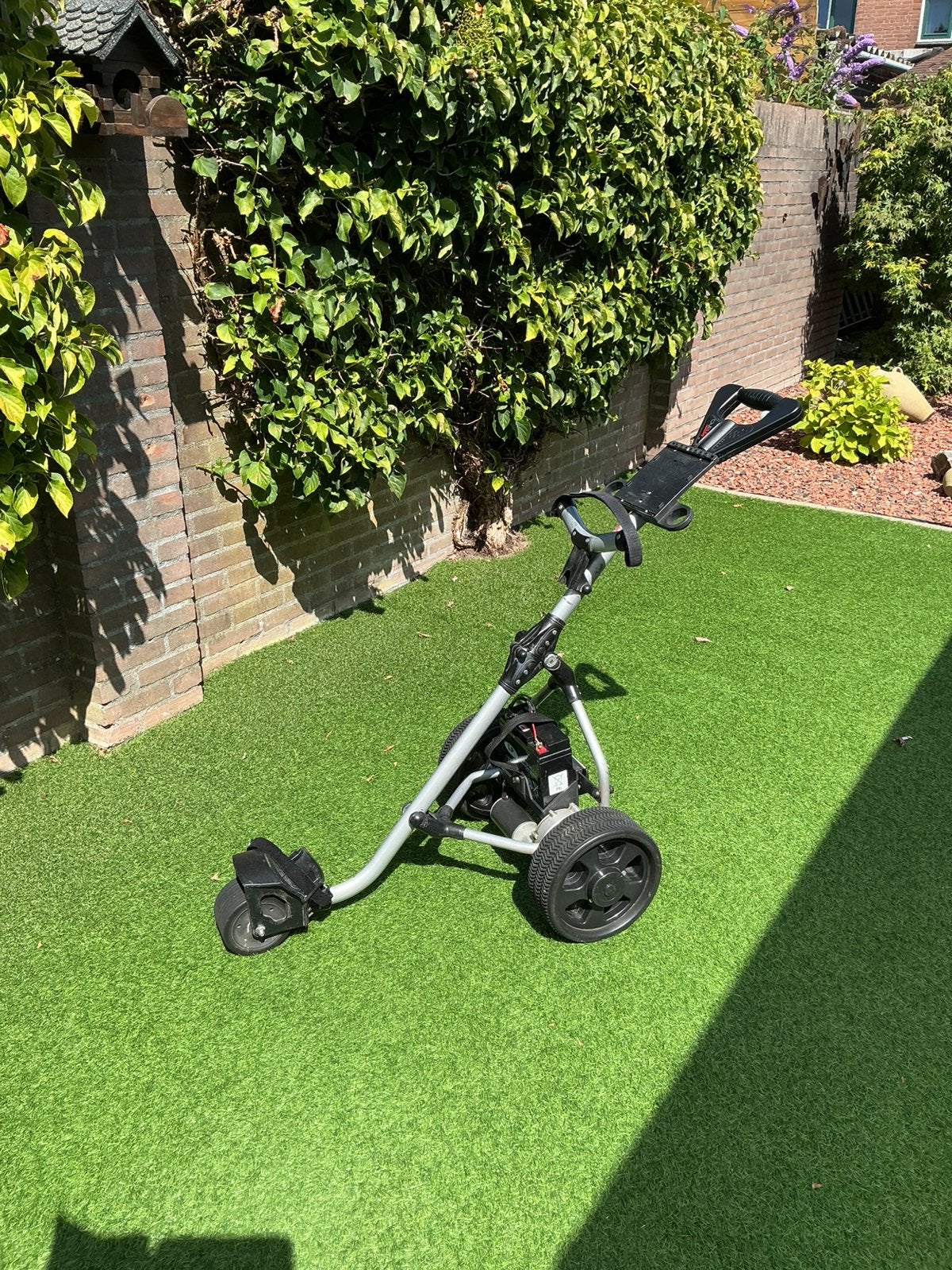 Te koop Clubcaddy golfkar met moover, Ophalen, Zo goed als nieuw, Golfkar