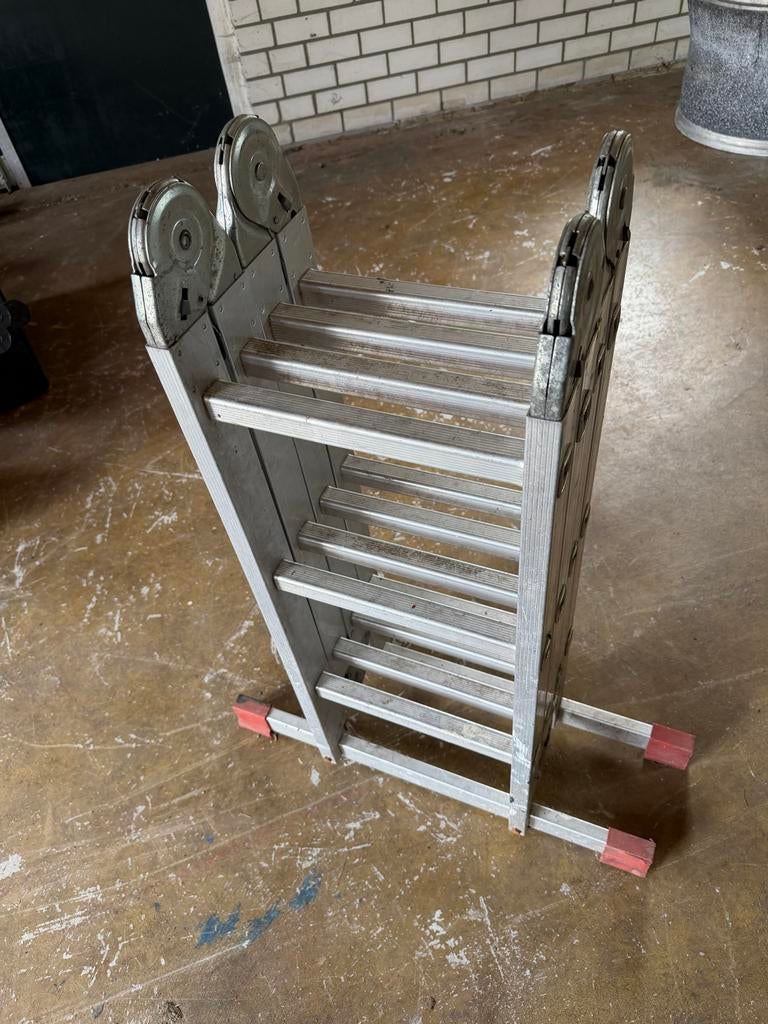 Multifunctionele aluminium vouwladder - Gebruikt, Ophalen, Zo goed als nieuw, Ladder, Opvouwbaar of Inschuifbaar