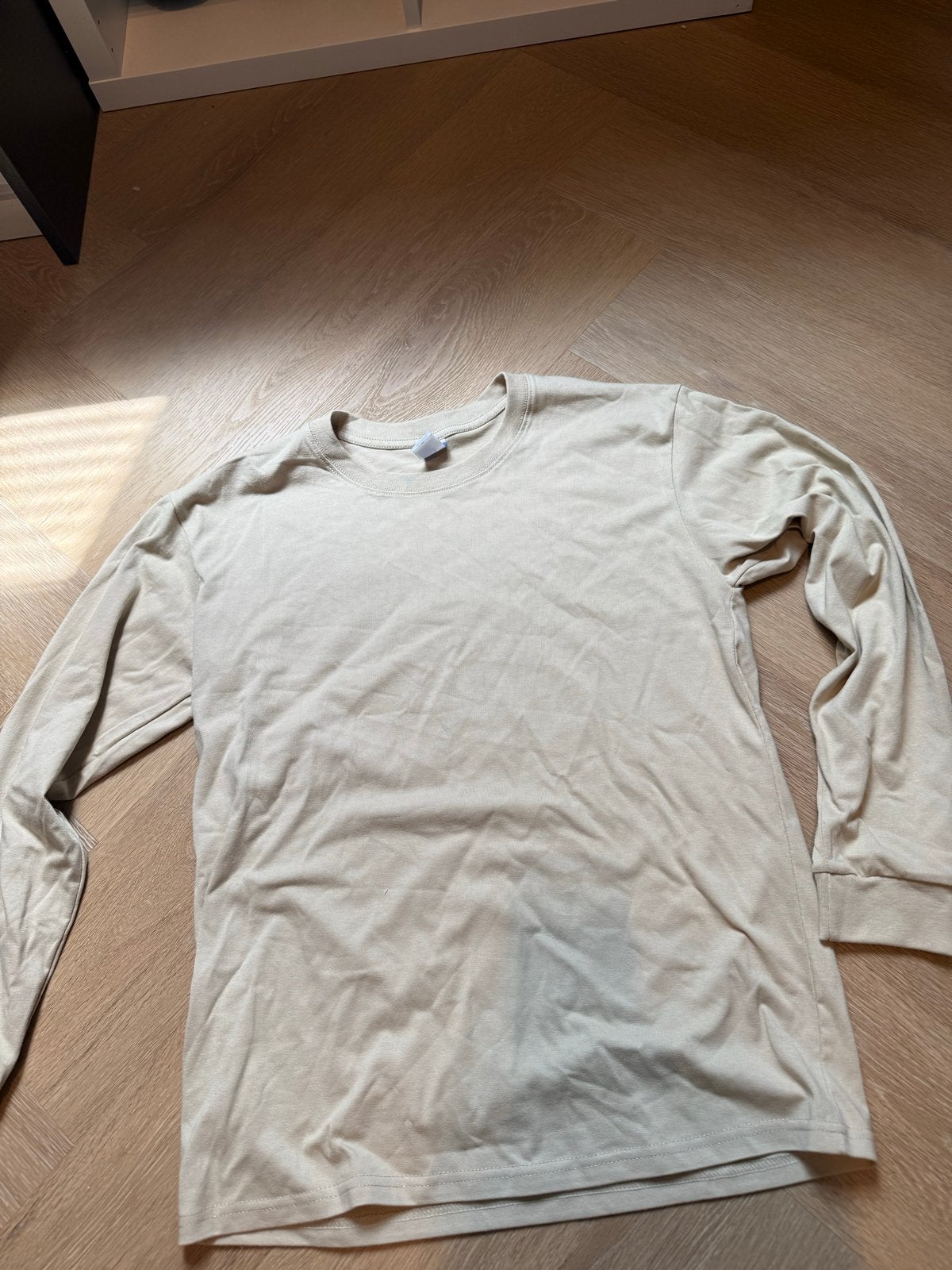 Longsleeve vergelijkbaar met Uniqlo - Maat S, Ophalen of Verzenden, Zo goed als nieuw, Beige